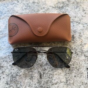 Ray-Ban Black Sunglasses with Brown Case